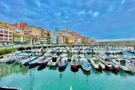 Suite En Bermeo En El Mismo Puerto Kai Etxea Exterior foto